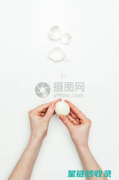 快速剥鸡蛋？教你一招轻松搞定 (如何快速剥鸡蛋)